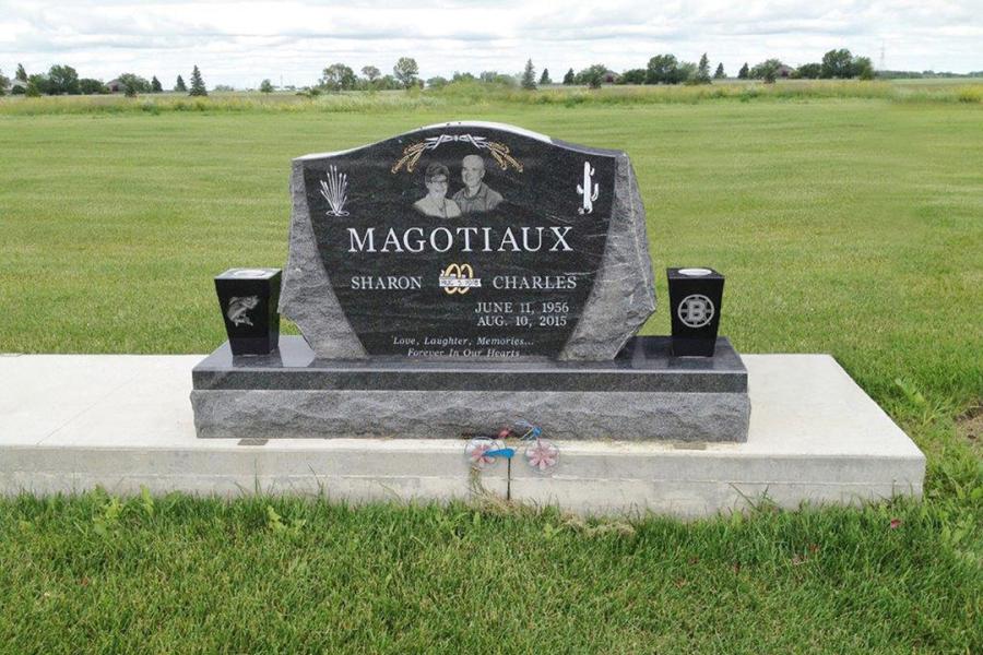 Magotiaux, Jet Mist custom design memorial installed in Glen Lawn cemetery
