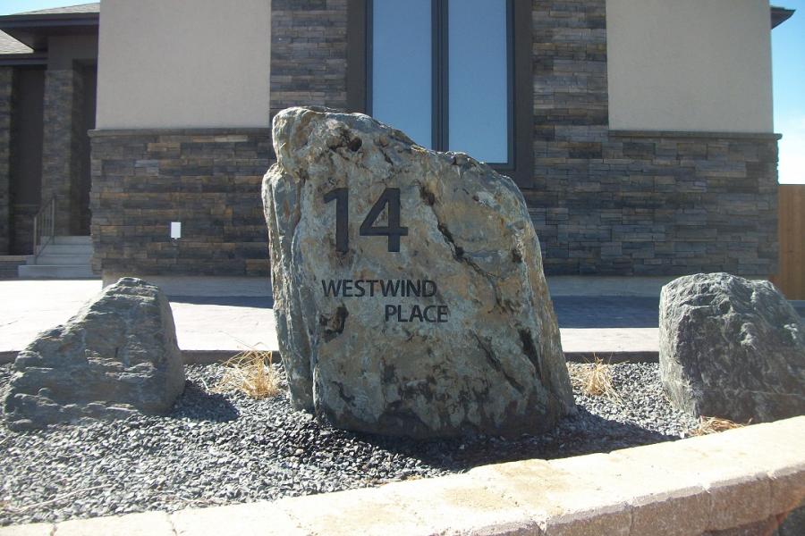 14 Westwind Place