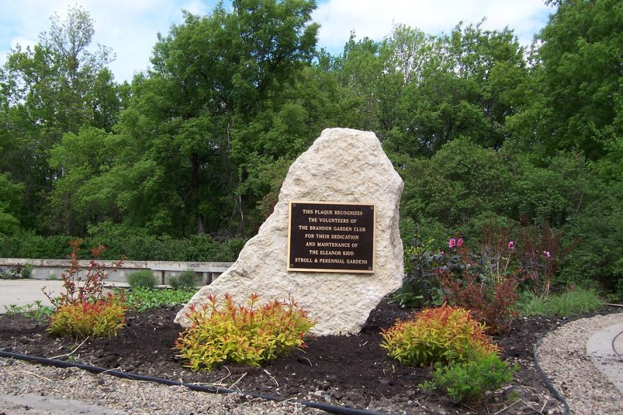 Bronze Plaque installed on a boulder at Eleanor Kidd park Brandon, Manitoba